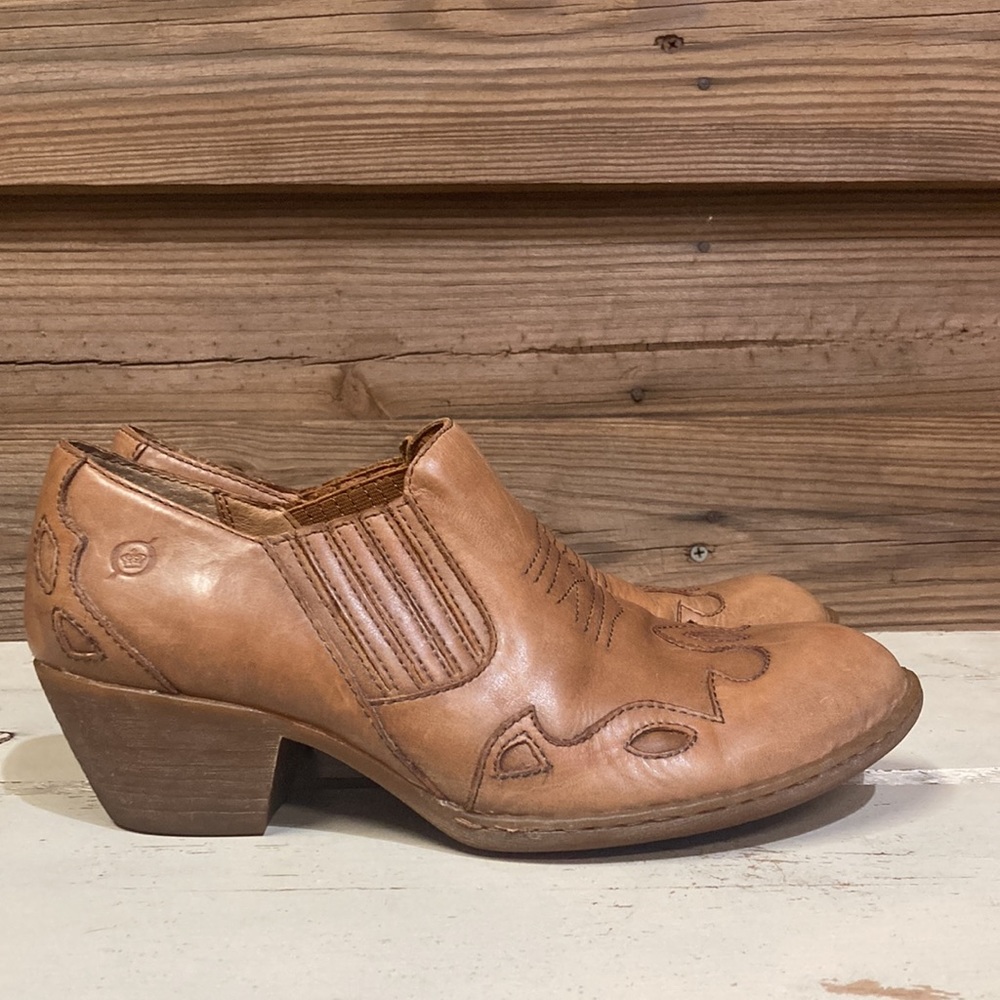 Born Leather Booties, smoke free home
